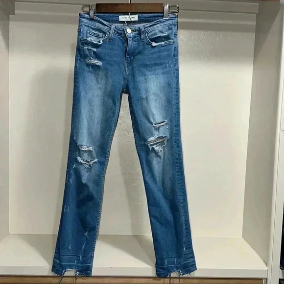 Jeans - Picture 1 of 6